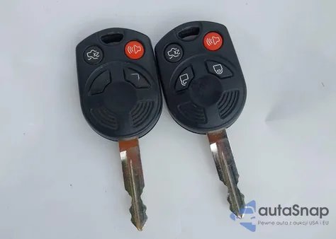 2012 Ford Escape Xlt z USA, uszkodzony, nr VIN 1FMCU0D74CKB31946